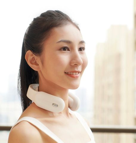 Angeluxe™ RelaxWave – Intelligent Neck & Shoulder Massager✨