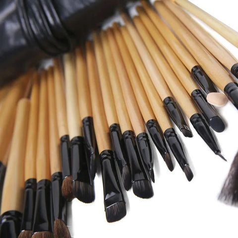 Angeluxe™ Essential Brush Set – 24 Pieces✨